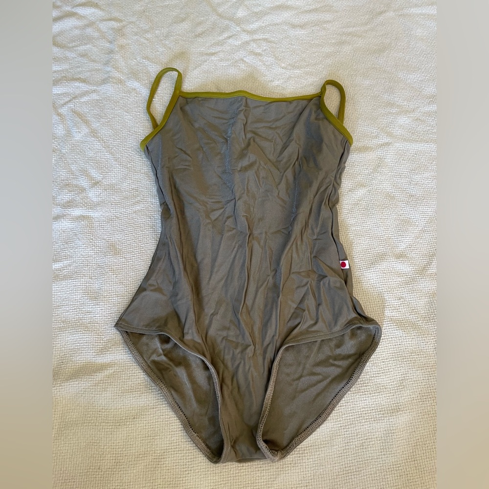 Yumiko Leotard